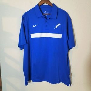 Nike dry fit XL.               Bin 31